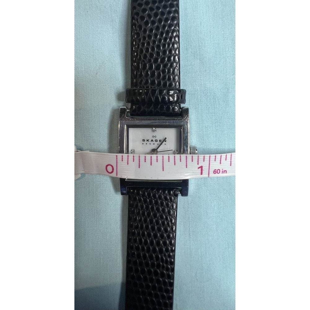 Skagen Ladies Mother of Pearl Square Watch 528SSLB8A New Band New Battery - Picture 8 of 8